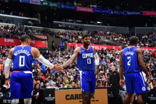 周薪30万 周薪30万